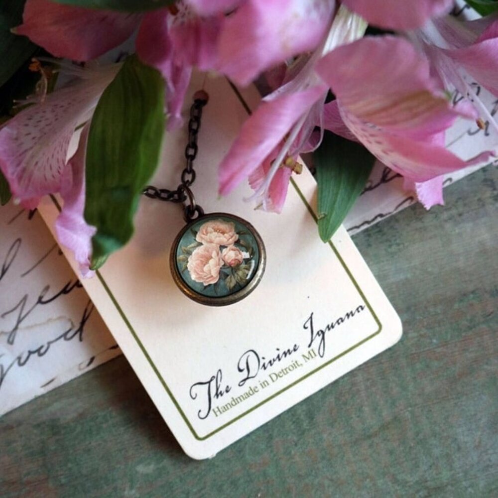 Pink Peony Pendant‎ Necklace - Indiana State Flower - Floral Vintage Jewelry - Picture 4 of 5